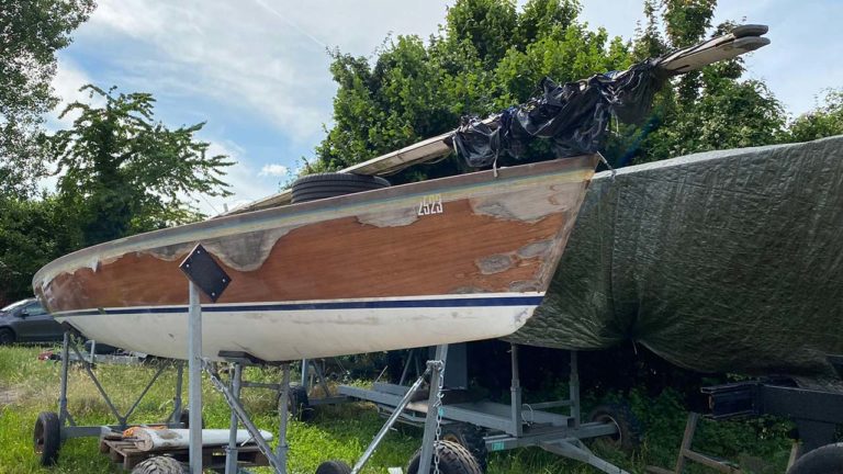 Découverte du bateau, arrivée à Denges